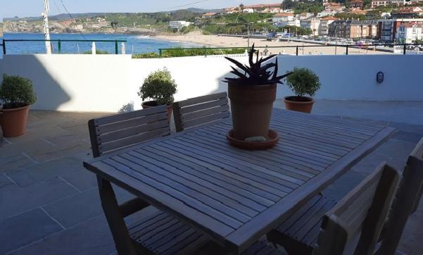 Apartamentos El Muelle Comillas Eksteriør billede