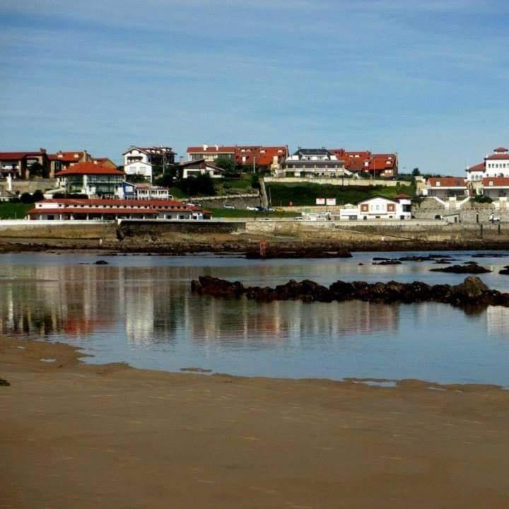 Apartamentos El Muelle Comillas Eksteriør billede